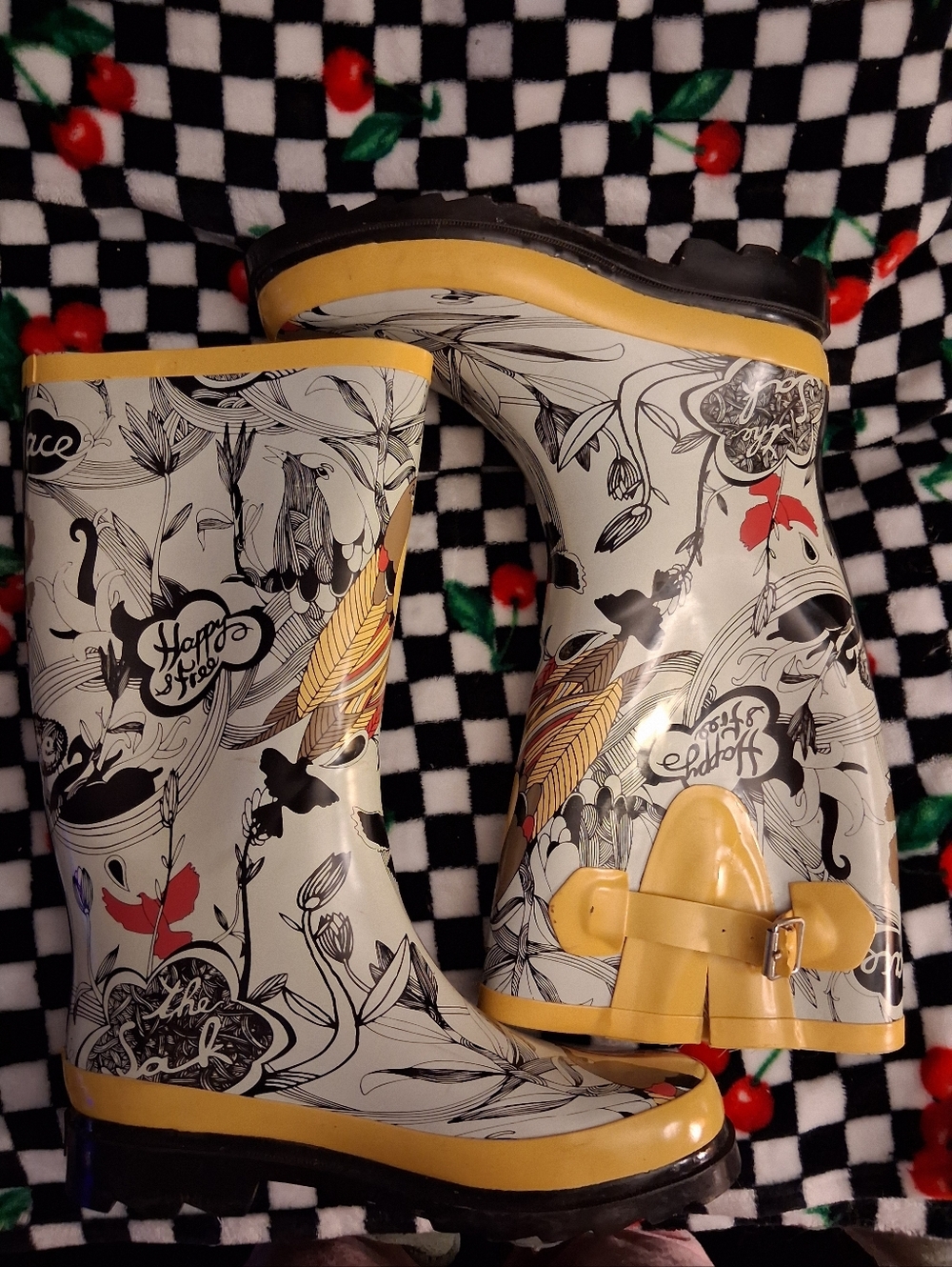 The Sak Rainboots